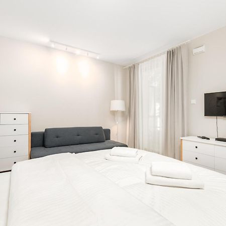 Apartament Solidarnosci By Your Freedom Varsovie Extérieur photo