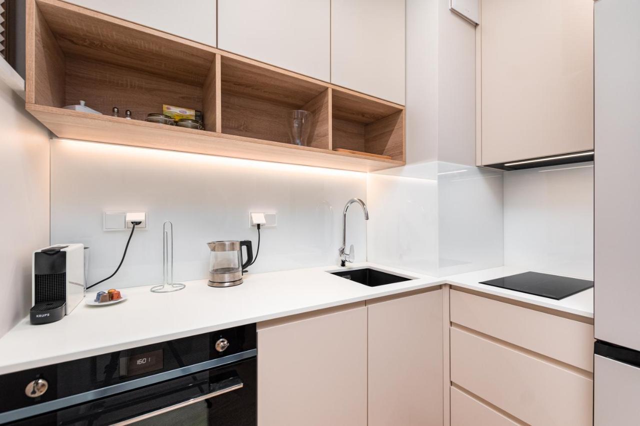 Apartament Solidarnosci By Your Freedom Varsovie Extérieur photo